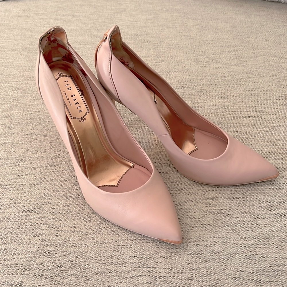 Ted Baker Pink Bow Heels